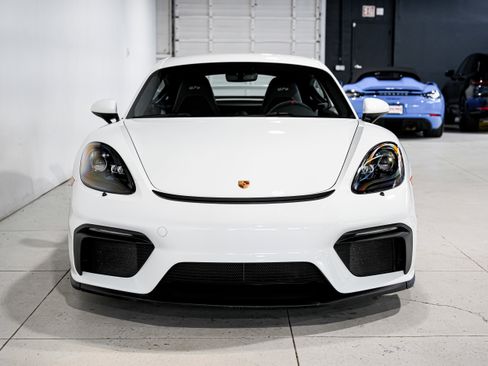 Used 2020 Porsche 718 Cayman GT4 image 5