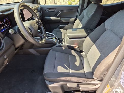 Used 2024 Chevrolet Colorado Trail Boss w/ LPO, Dark Essentials Package AWD/4WD image 25
