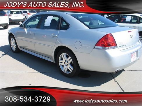 Used 2016 Chevrolet Impala LT image 28