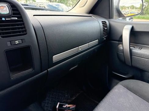 Used 2013 Chevrolet Silverado 1500 LT w/ All-Star Edition AWD/4WD image 25