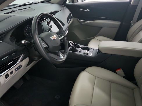 Certified 2023 Cadillac XT4 Premium Luxury w/ Technology Package AWD/4WD image 21