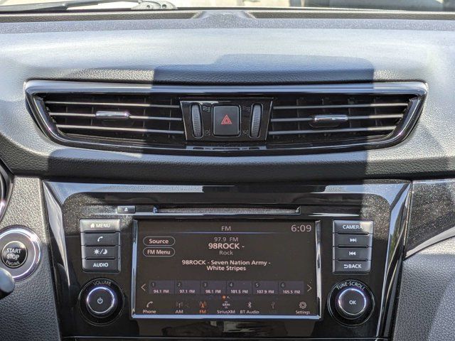 Used 2021 Nissan Rogue Sport SV FWD image 18