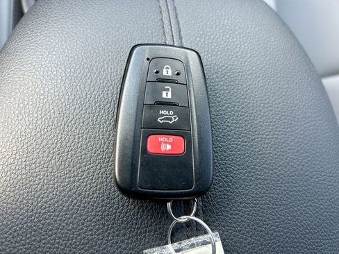 Used 2023 Toyota RAV4 XLE Premium AWD/4WD image 42
