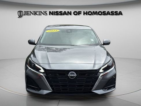 Certified 2023 Nissan Altima 2.5 SL FWD image 14