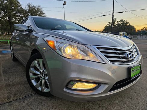 Used 2012 Hyundai Azera Base 4dr Sedan image 57