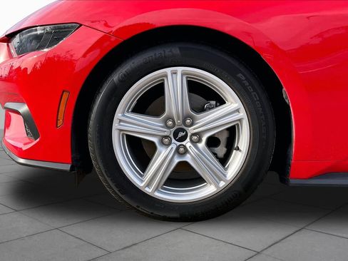 Used 2026 Ford Mustang Coupe RWD image 9