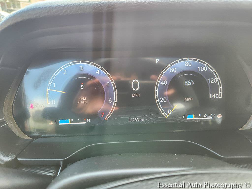 Certified 2025 Jeep Grand Cherokee L Altitude AWD/4WD image 16