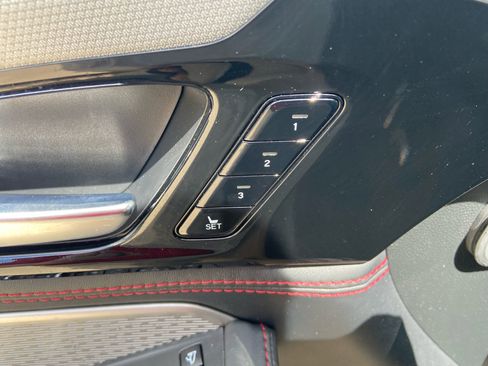 Used 2023 Acura MDX A-Spec image 11