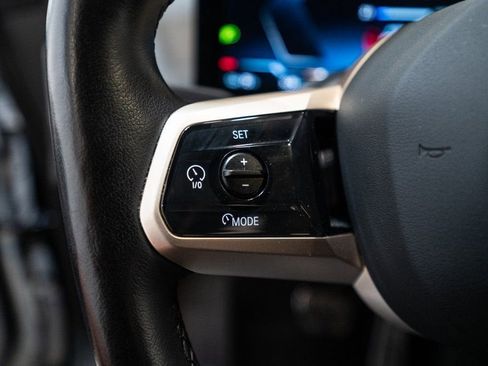 Used 2023 BMW iX xDrive50 w/ Ultimate Package 2 image 18