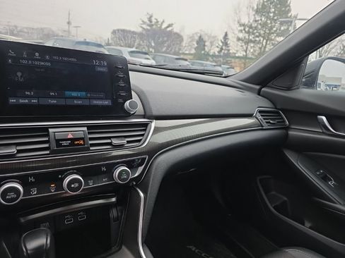 Used 2022 Honda Accord Sport image 21