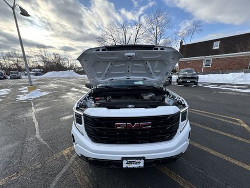 Used 2023 GMC Sierra 1500 Pro w/ Graphite Edition image 31