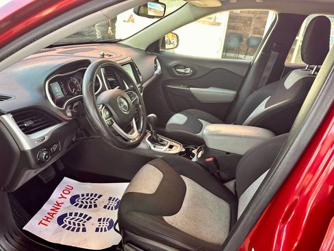 Used 2014 Jeep Cherokee Latitude image 13