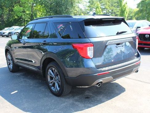 Used 2023 Ford Explorer XLT w/ Equipment Group 202A AWD/4WD image 7