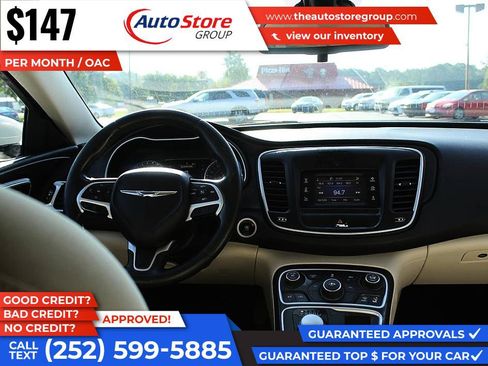 Used 2015 Chrysler 200 Limited w/ Convenience Group FWD image 12