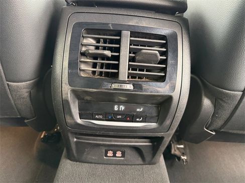 Used 2023 BMW X4 xDrive30i image 27