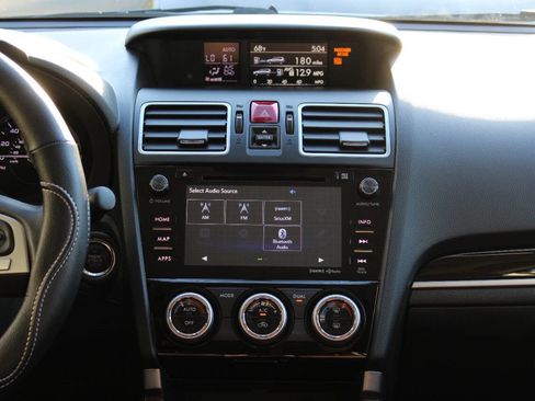 Used 2018 Subaru Forester 2.5i Touring image 37