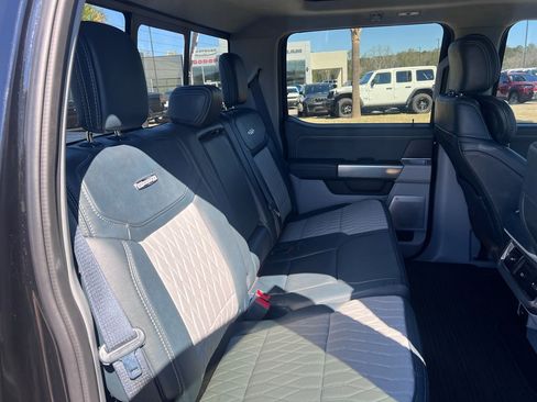 Used 2023 Ford F250 Limited image 18