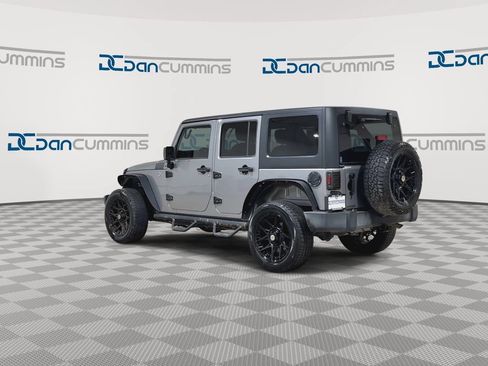 Used 2017 Jeep Wrangler Unlimited Sport w/ Quick Order Package 24S AWD/4WD image 6