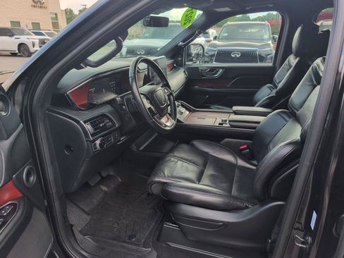 Used 2021 Lincoln Navigator Reserve AWD/4WD image 8