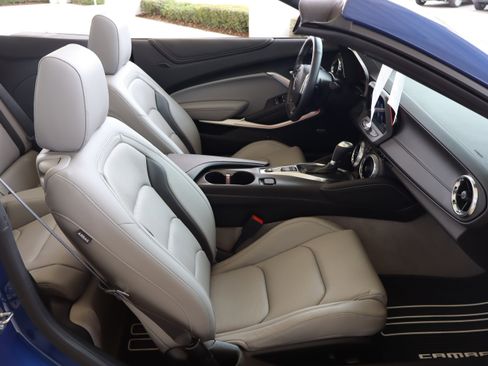 Used 2024 Chevrolet Camaro LT w/ RS Package image 33