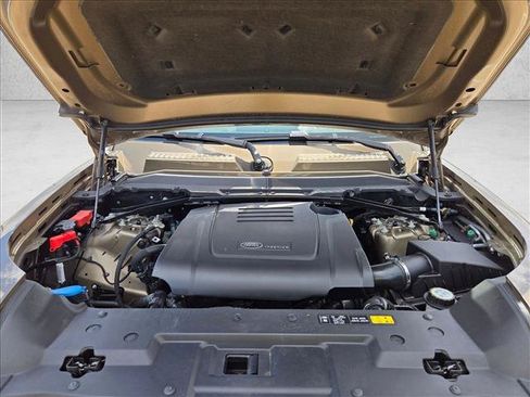 Used 2025 Land Rover Defender 110 S AWD/4WD image 24