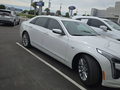 Used 2020 Cadillac CT6 Luxury AWD/4WD image 11