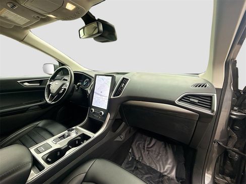 Used 2023 Ford Edge SEL w/ Convenience Package image 29