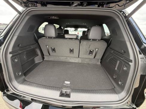 New 2026 Buick Enclave Sport Touring FWD image 38