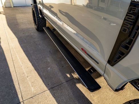 Used 2025 Ford F250 Platinum w/ Tremor Off-Road Package image 13