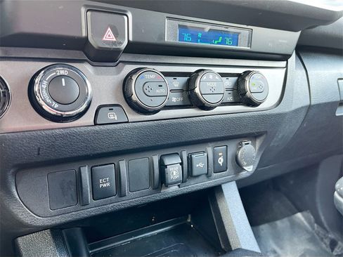 Used 2023 Toyota Tacoma TRD Off-Road w/ Black Out Package (TMS) image 15