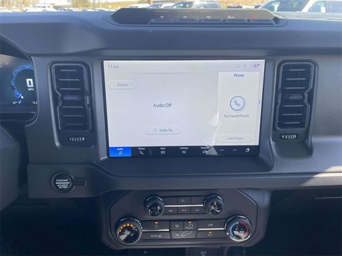 New 2025 Ford Bronco Base w/ Sasquatch Package image 19