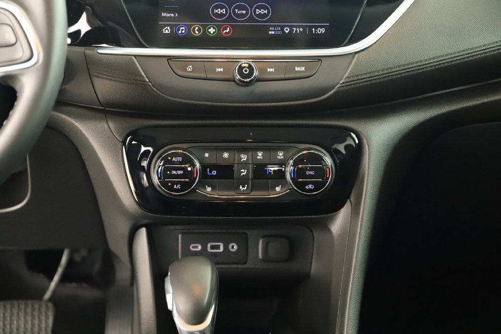 Used 2021 Buick Encore GX Select FWD image 20
