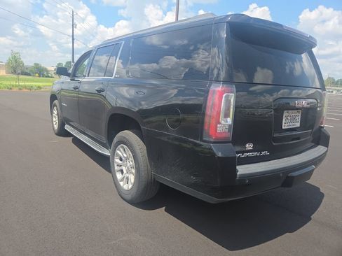 Used 2019 GMC Yukon XL SLT RWD image 12