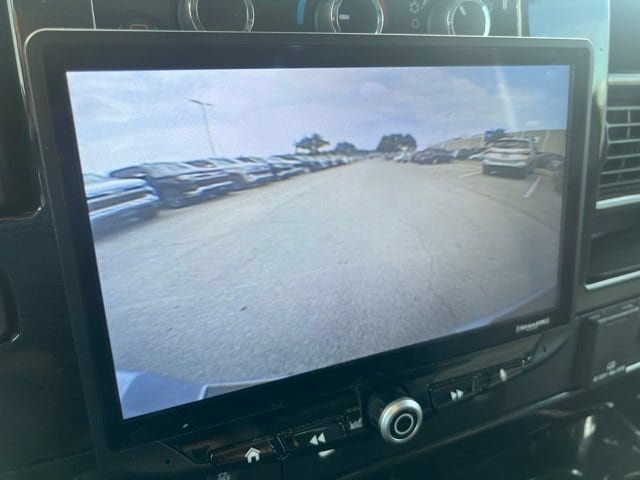 Used 2022 GMC Savana 2500 w/ Enhanced Convenience Package RWD image 26