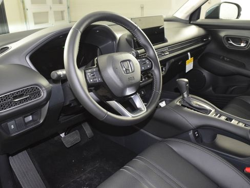 New 2026 Honda HR-V EX-L image 2