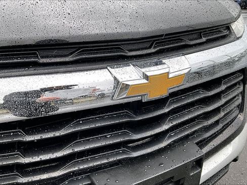 Used 2025 Chevrolet TrailBlazer LT FWD image 31
