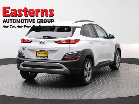 Used 2023 Hyundai Kona SEL w/ Cargo Package FWD image 5