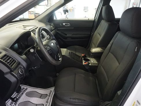 Used 2019 Ford Explorer 4WD Police Interceptor image 17