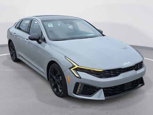 New 2026 Kia K5 GT-Line image 3