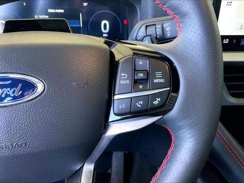 Certified 2025 Ford Explorer ST image 24