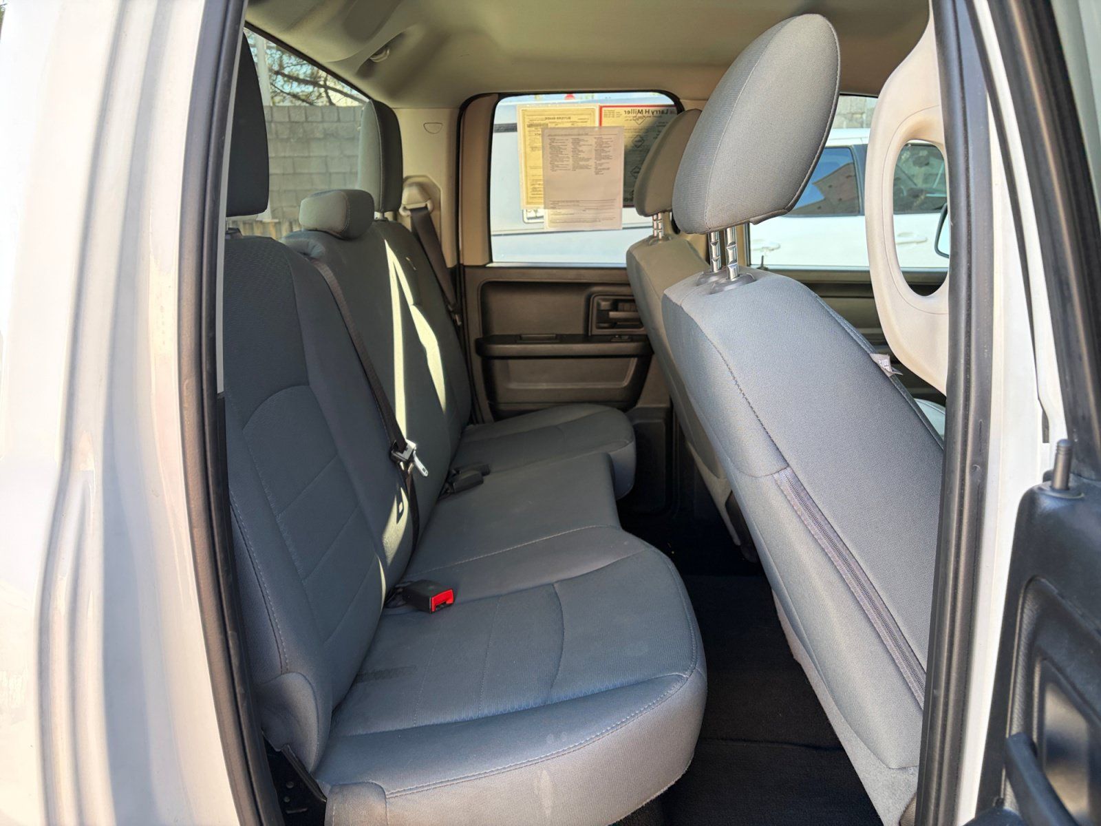 Used 2017 RAM 1500 Express AWD/4WD image 26