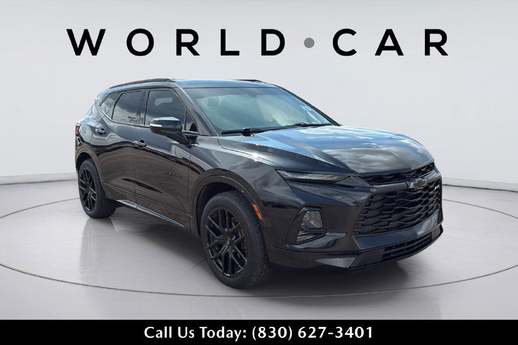 Used 2020 Chevrolet Blazer RS w/ LPO, Floor Liner Package FWD image 2