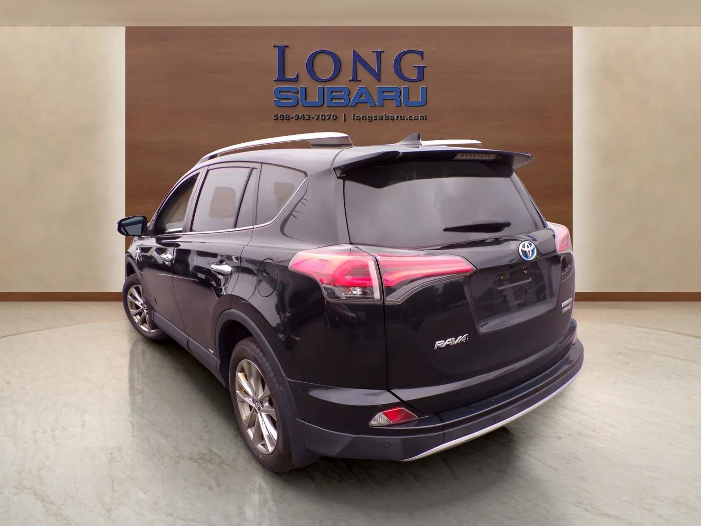 Used 2016 Toyota RAV4 Limited AWD/4WD image 3