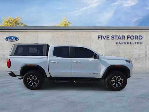 Used 2024 GMC Canyon AT4X image 10