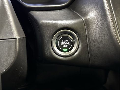 Certified 2024 Chevrolet Suburban High Country image 19