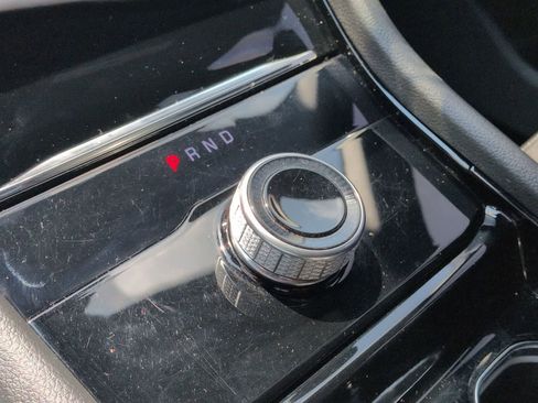 Used 2023 Jeep Grand Cherokee Altitude AWD/4WD image 32