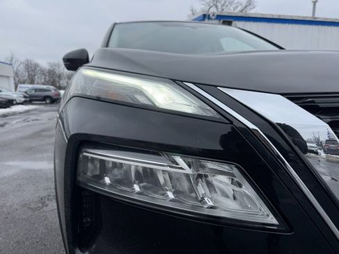 Used 2021 Nissan Rogue SV image 10