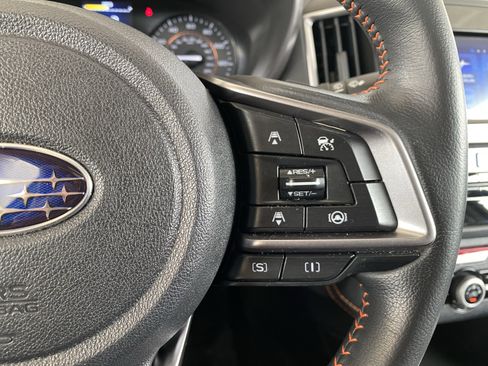 Used 2023 Subaru Crosstrek 2.0i Premium image 7