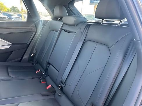 Used 2025 Audi Q3 2.0T Premium AWD/4WD image 19