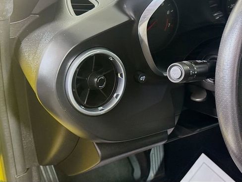 Used 2018 Chevrolet Camaro SS RWD image 12
